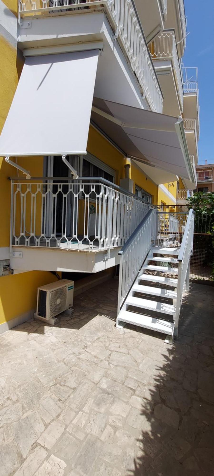 Calliope Terracina Exterior photo